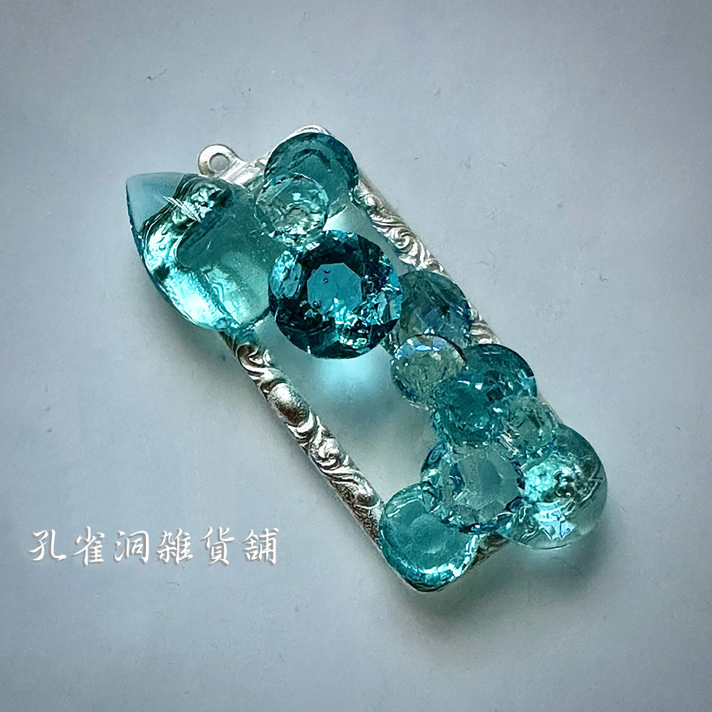 https://shinsaibashi.hands.net/item/03_kujaku.JPG